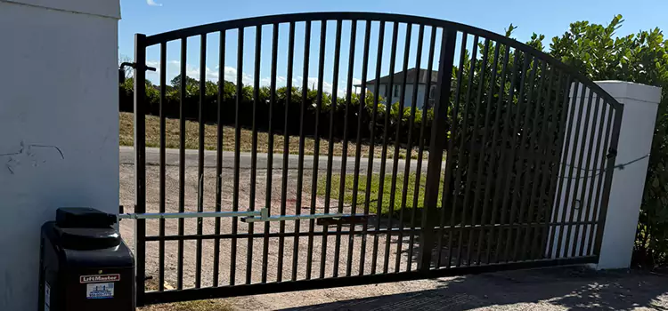 Driveway Fence Repair Bellaire